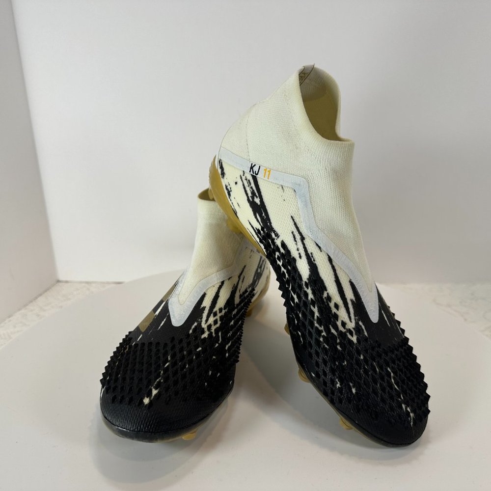 Boy's Adias, Predator Mutator 20+ FG, Black and White, USA Men's size 5.5